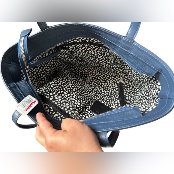 BRIGHTON BEE HAPPY LEATHER TOTE HANDBAG PURSE NAVY BLUE RED BOW HEARTS - Picture 12 of 16